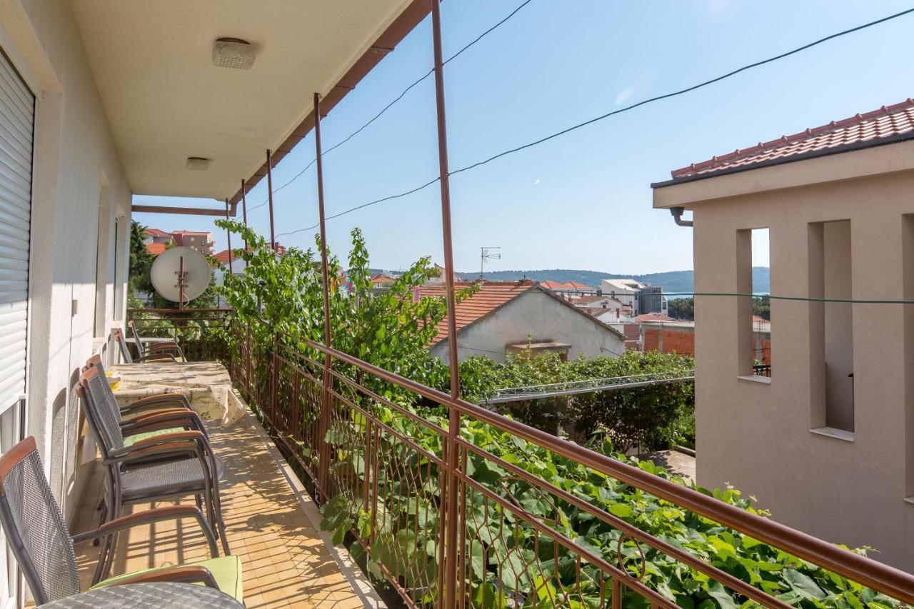 Apartment Pepica Trogir Exterior foto